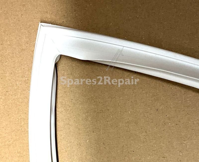 Dometic Refrigerator Door Seal - 4450011525 Door Gasket